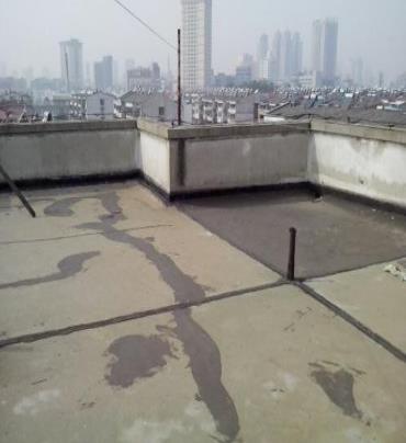 惠安漏水维修 楼顶漏水是什么原因，楼顶漏水维修方法是什么?