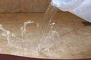 惠安漏水维修 免砸砖防水材料该如何施工